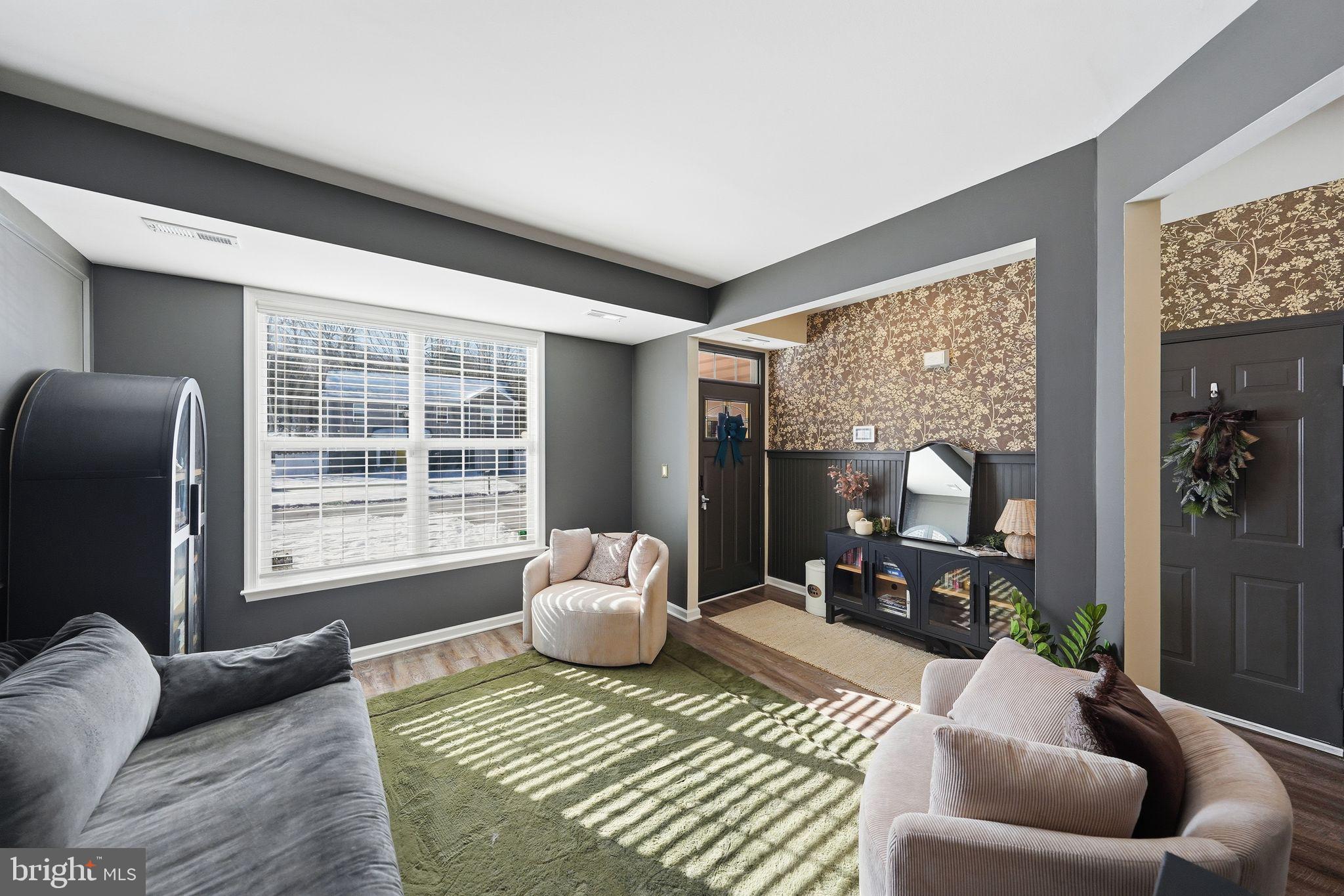 BACK BAY BEACH - Residential