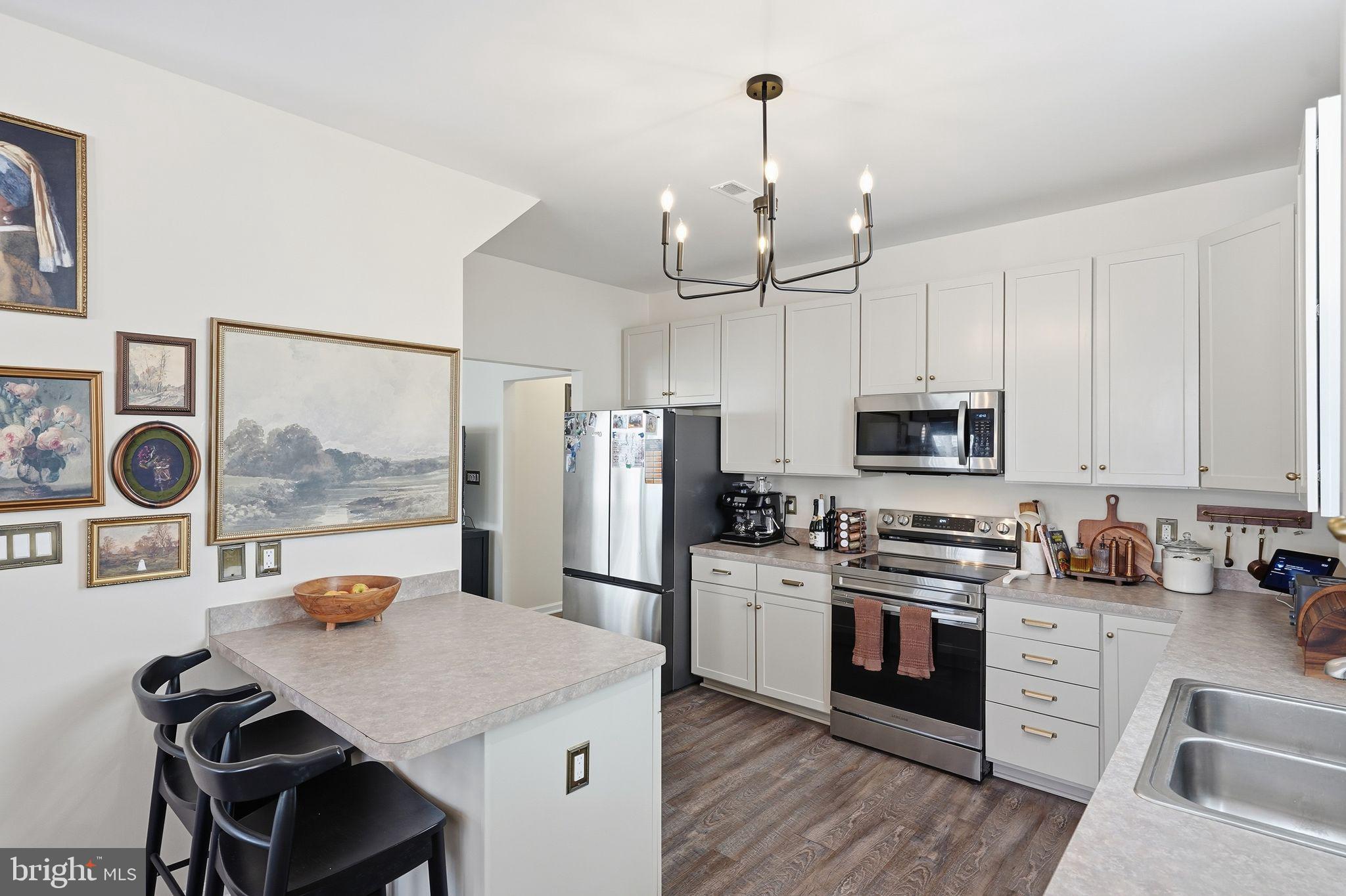 BACK BAY BEACH - Residential