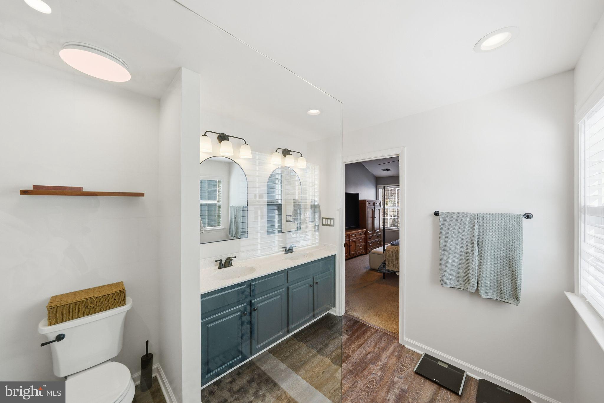 BACK BAY BEACH - Residential