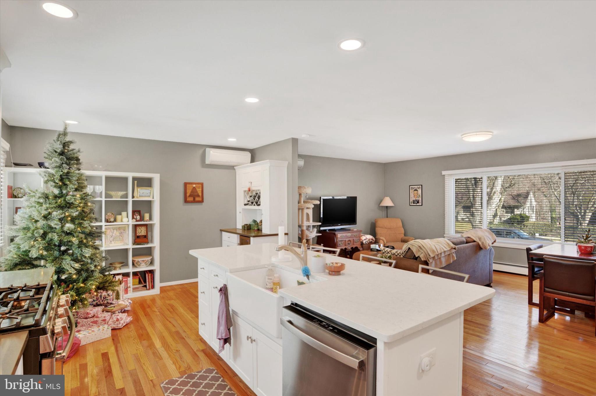 PINEBROOK - Residential