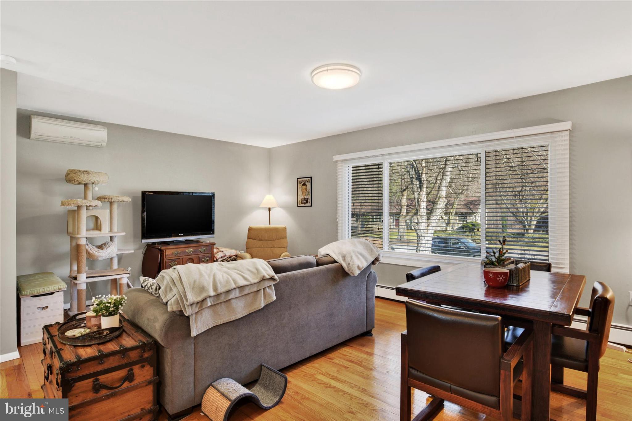 PINEBROOK - Residential