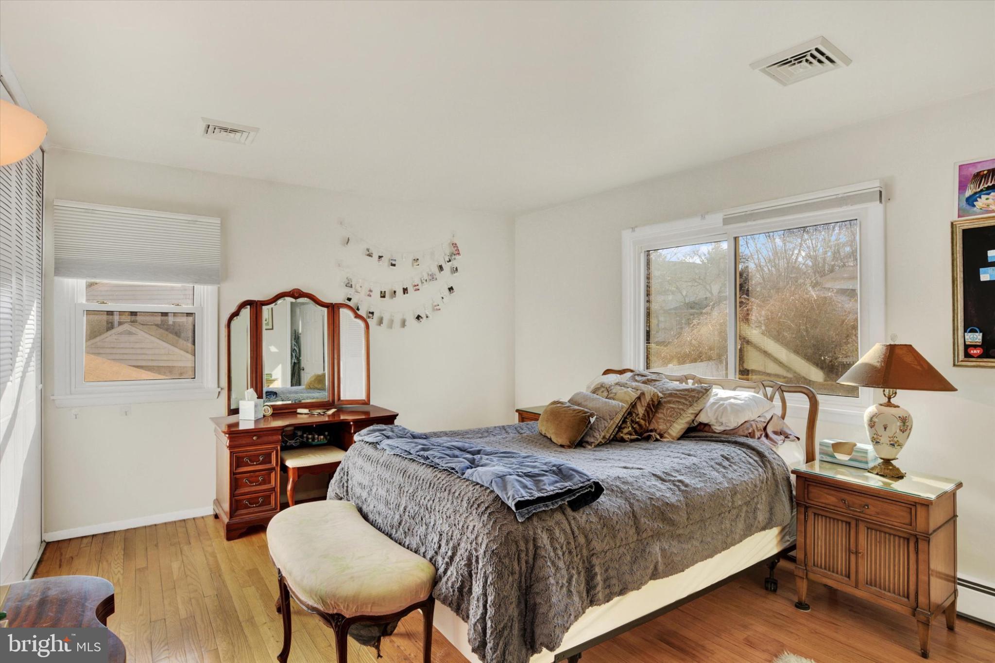 PINEBROOK - Residential