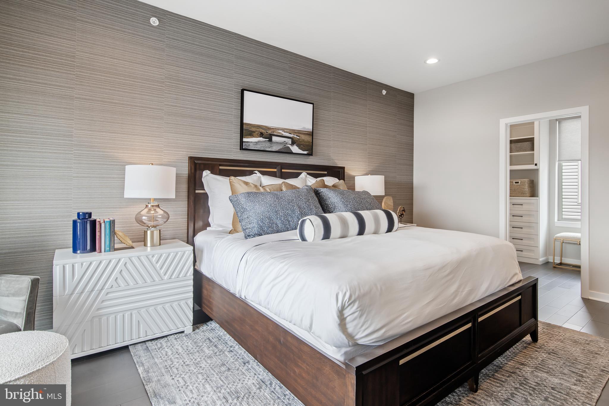 NORTHBANK - Residential