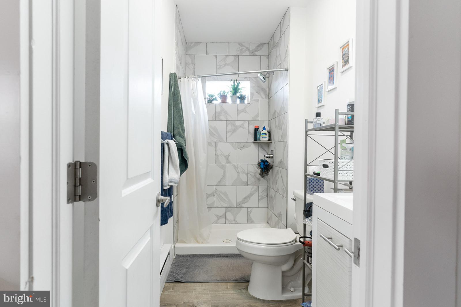 NORRIS SQUARE - Residential