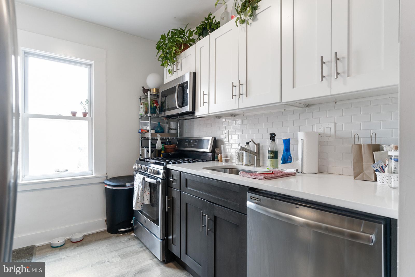 NORRIS SQUARE - Residential