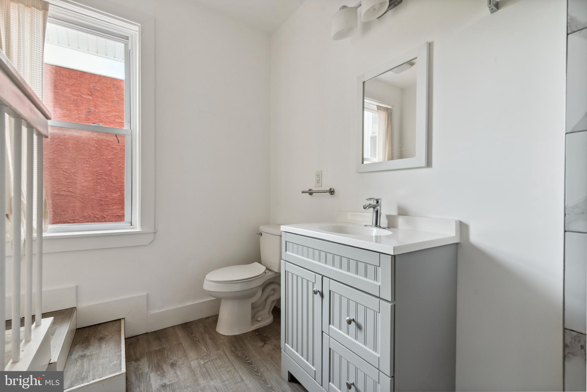 NORRIS SQUARE - Residential