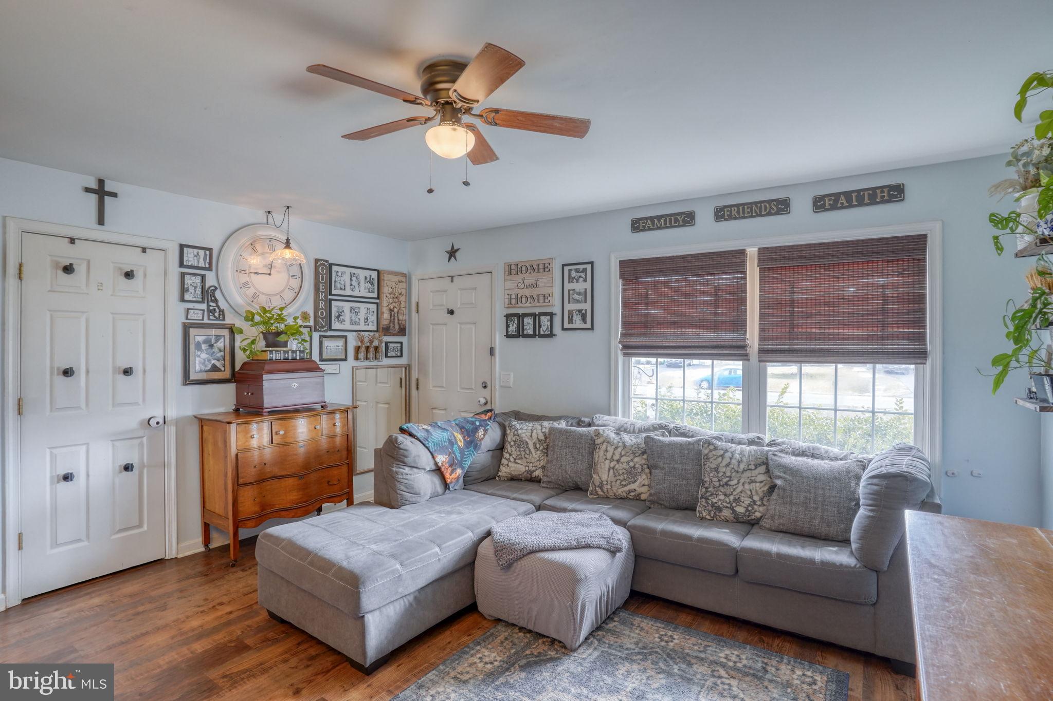 GRANDVIEW MEADOWS - Residential