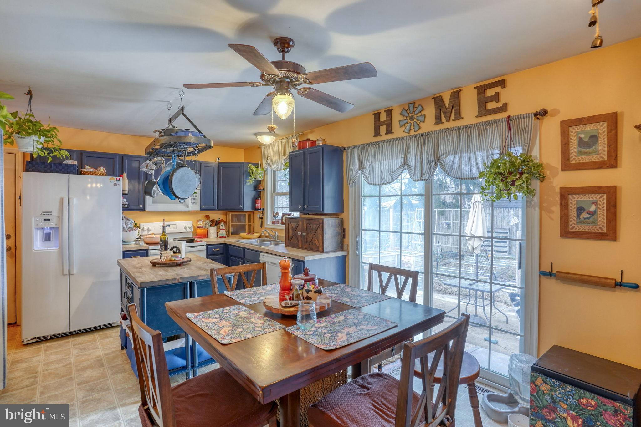 GRANDVIEW MEADOWS - Residential