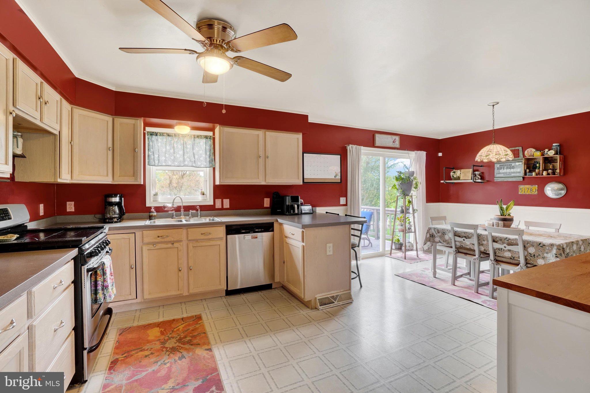 4422 WALTERS HATCHERY ROAD