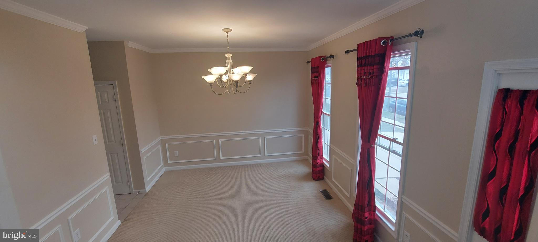 EMERALD FARM - Residential Lease