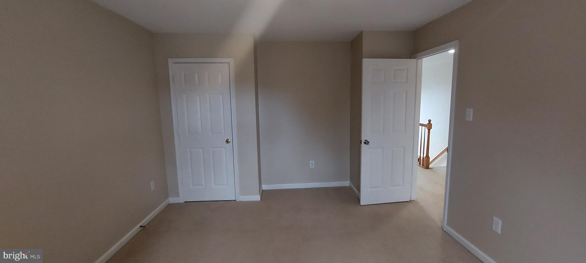 EMERALD FARM - Residential Lease