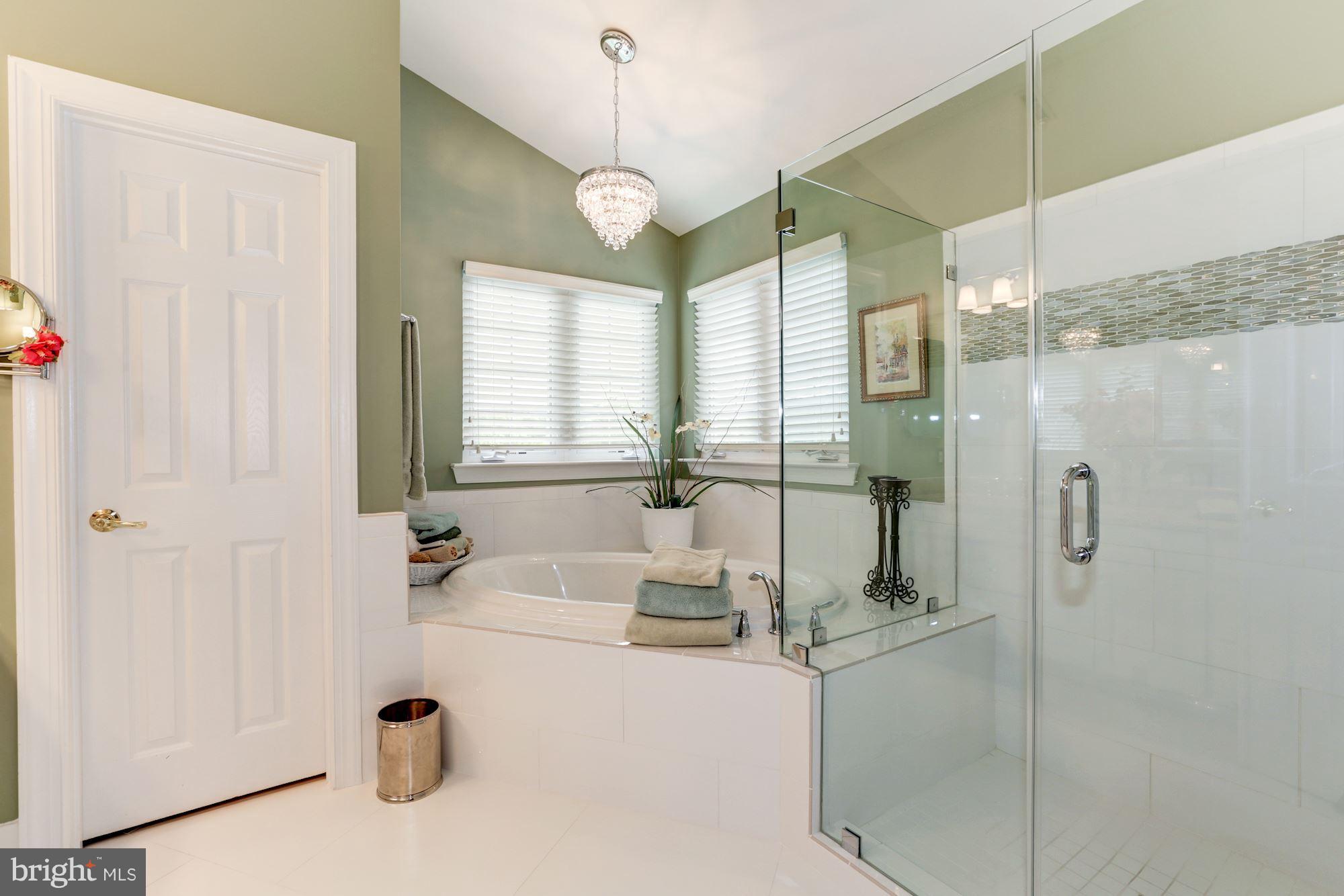 WILLOWS OF POTOMAC - Residential