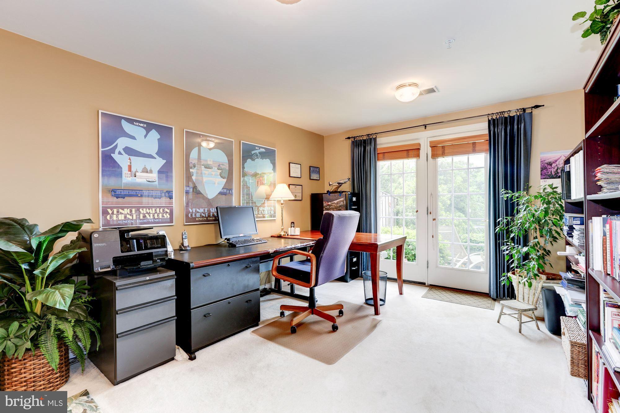 WILLOWS OF POTOMAC - Residential