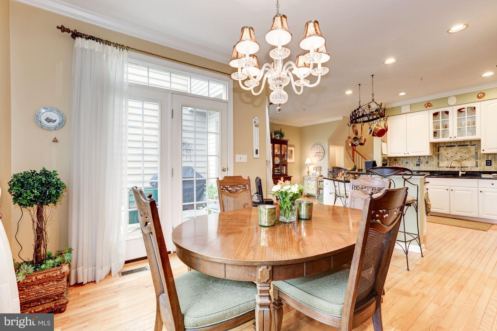 WILLOWS OF POTOMAC - Residential