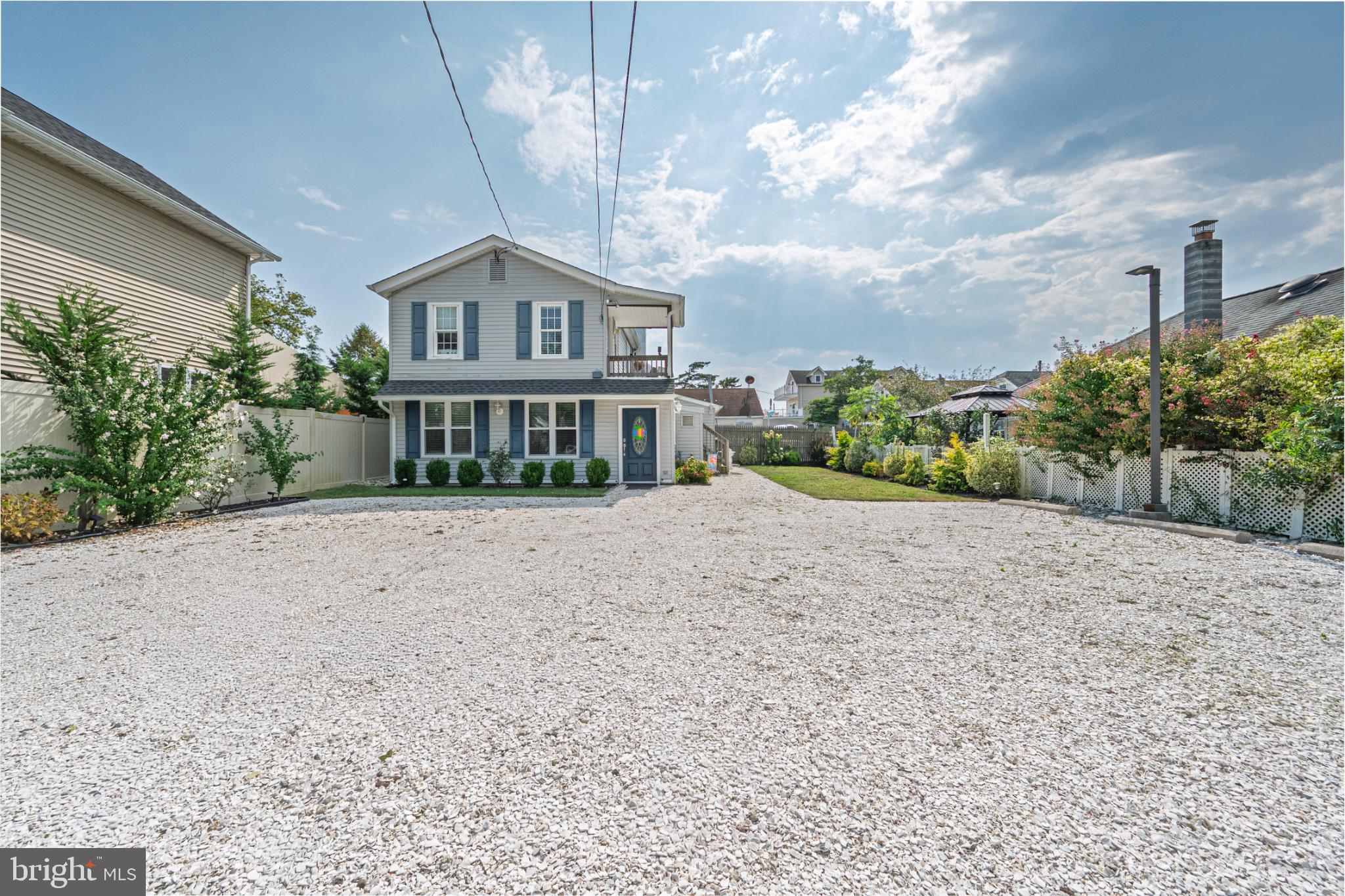 112 E PIERSON AVENUE