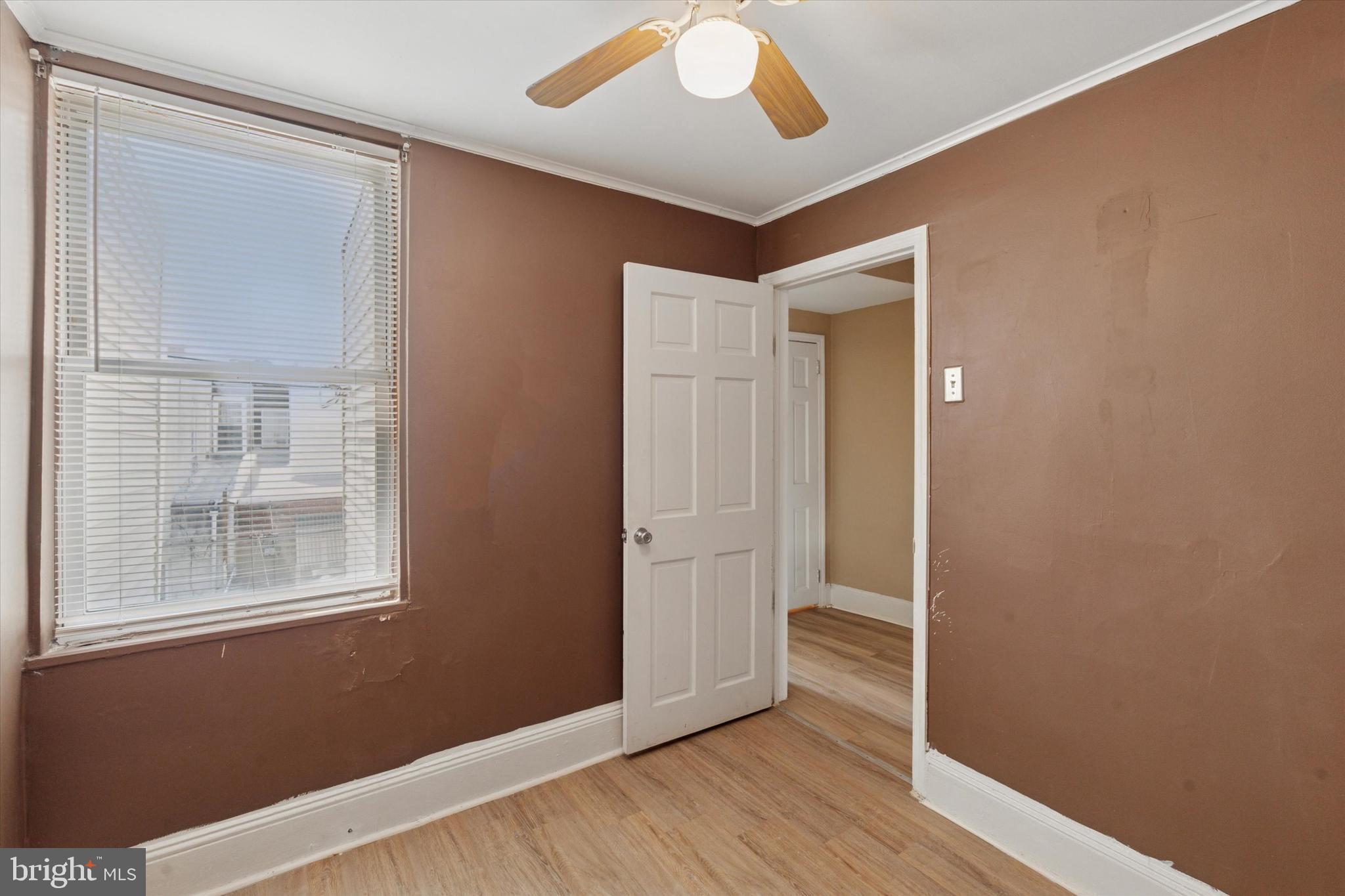 WHITMAN - Residential
