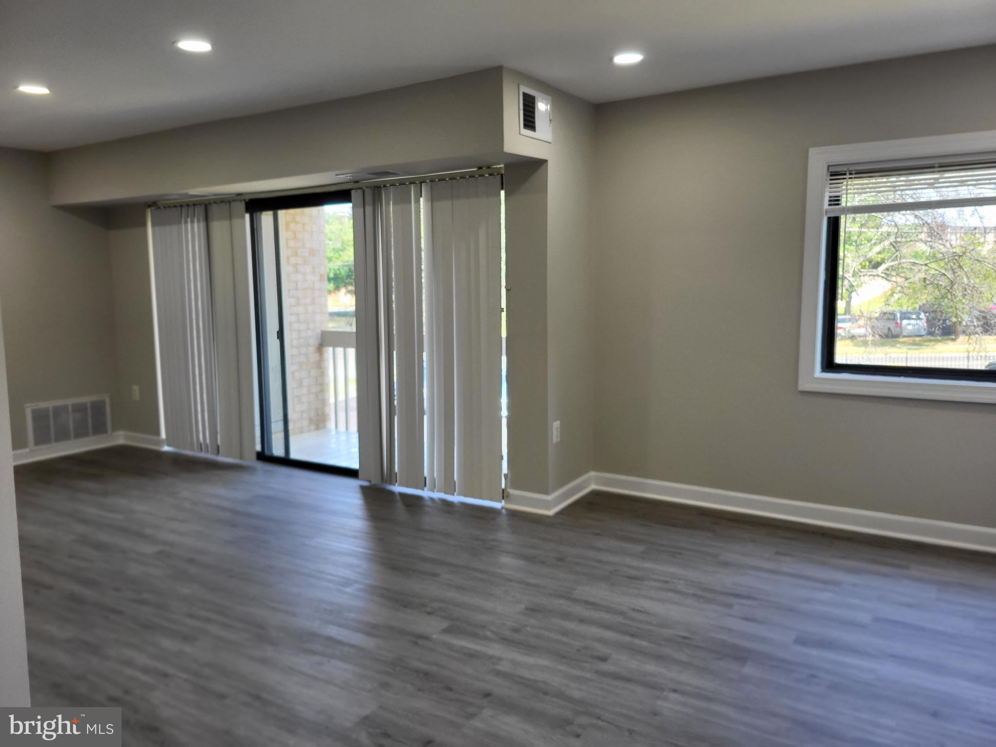 SUITLAND-SILVER HILL - Residential