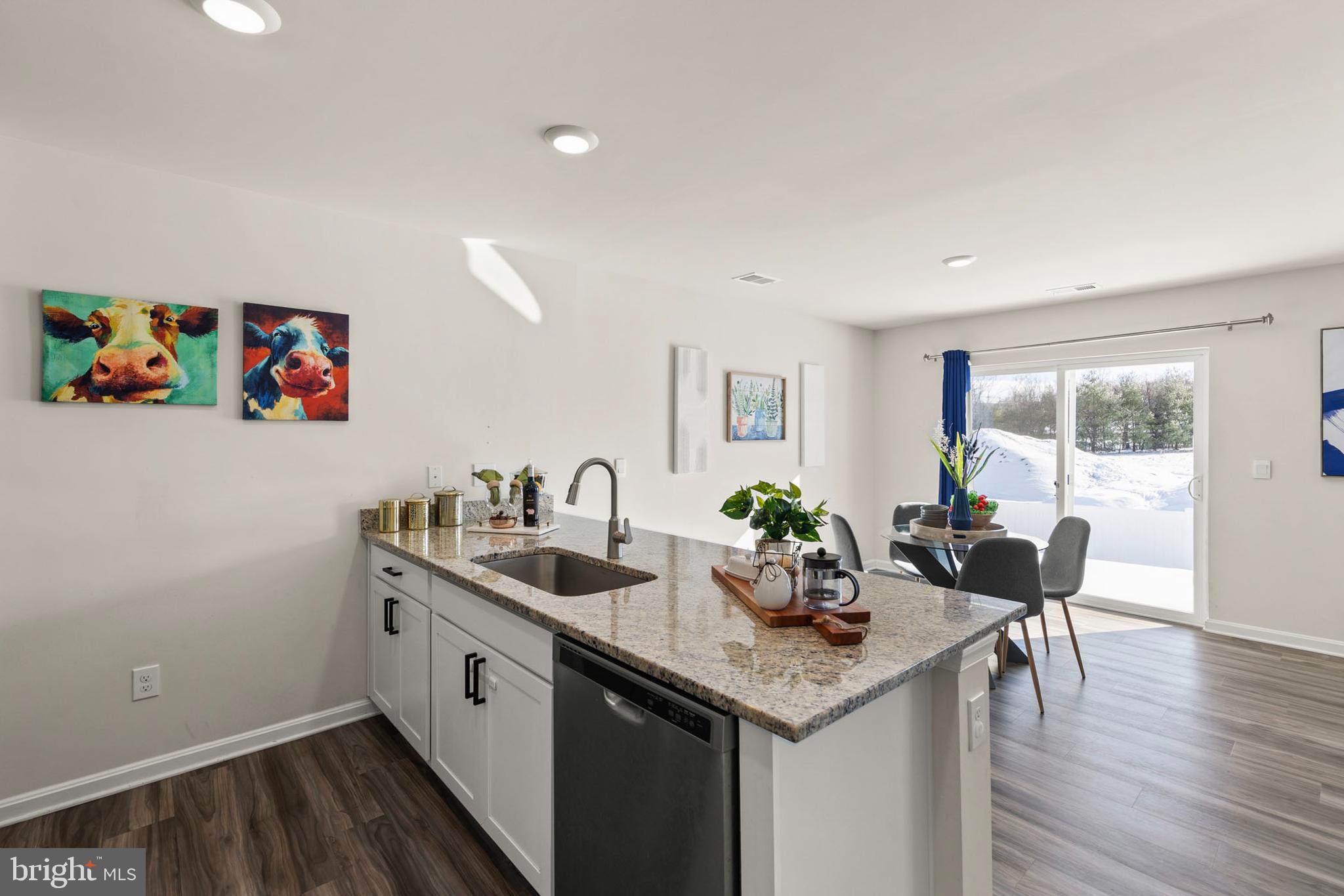 MAGNOLIA SPRINGS - Residential