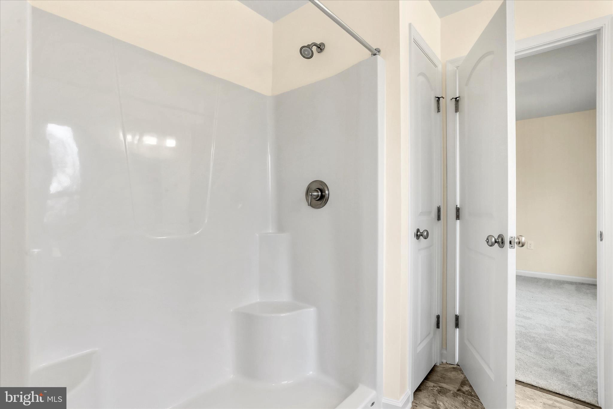 SHANNONDALE - Residential