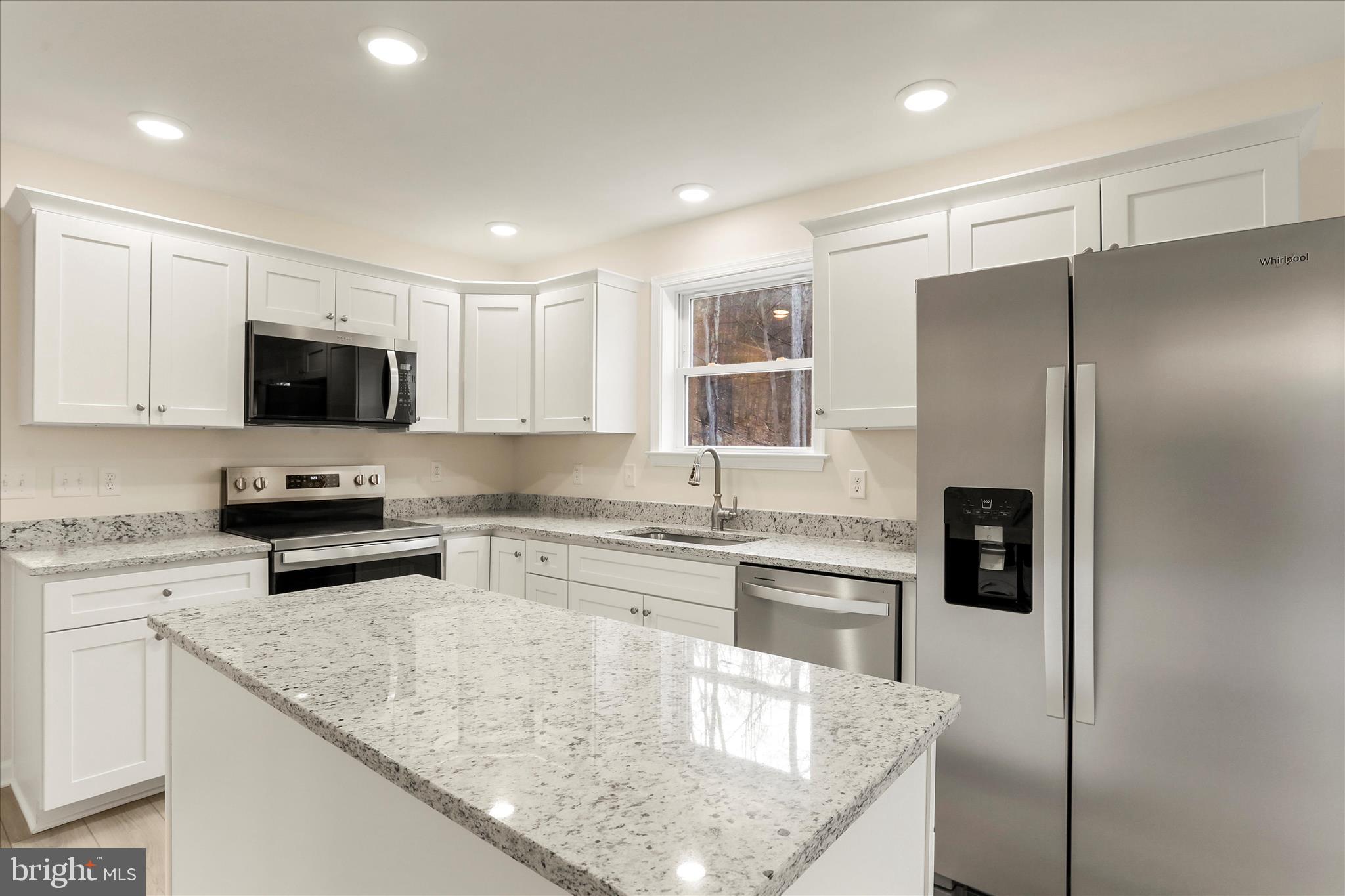 SHANNONDALE - Residential