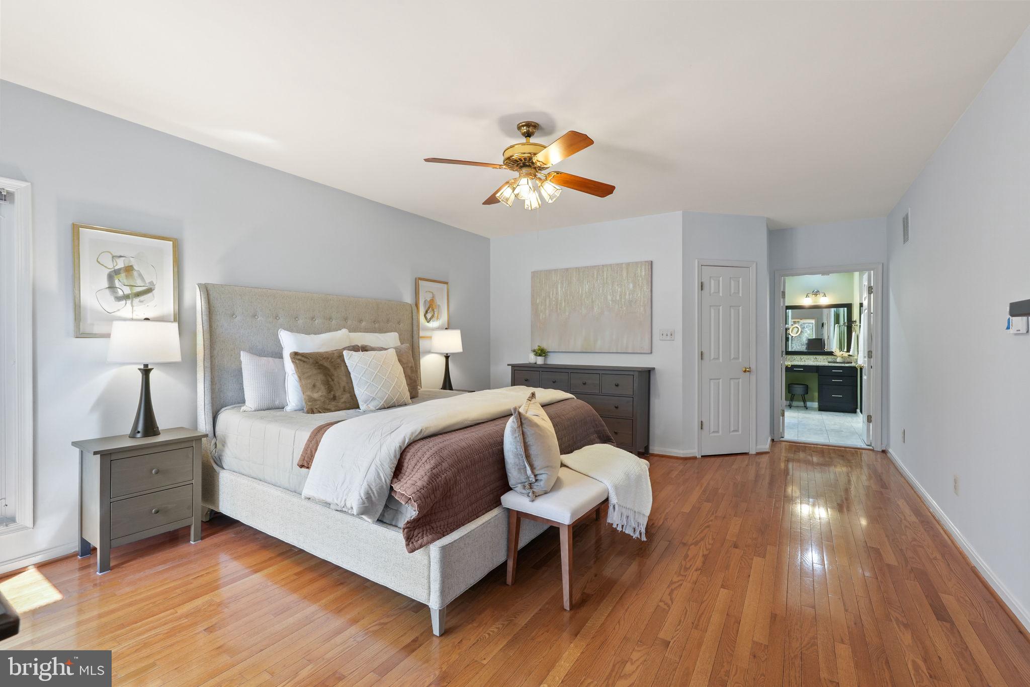 CROSSPOINTE - Residential