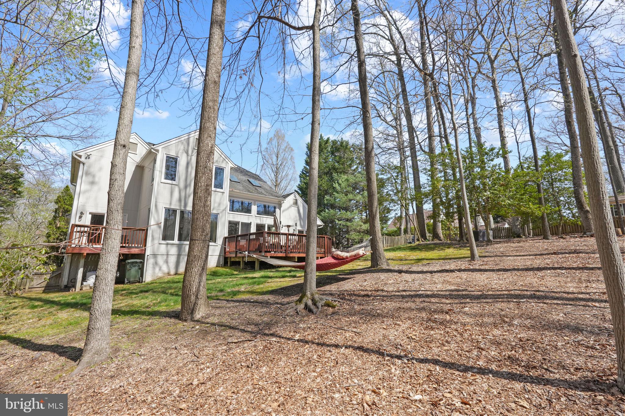 CROSSPOINTE - Residential