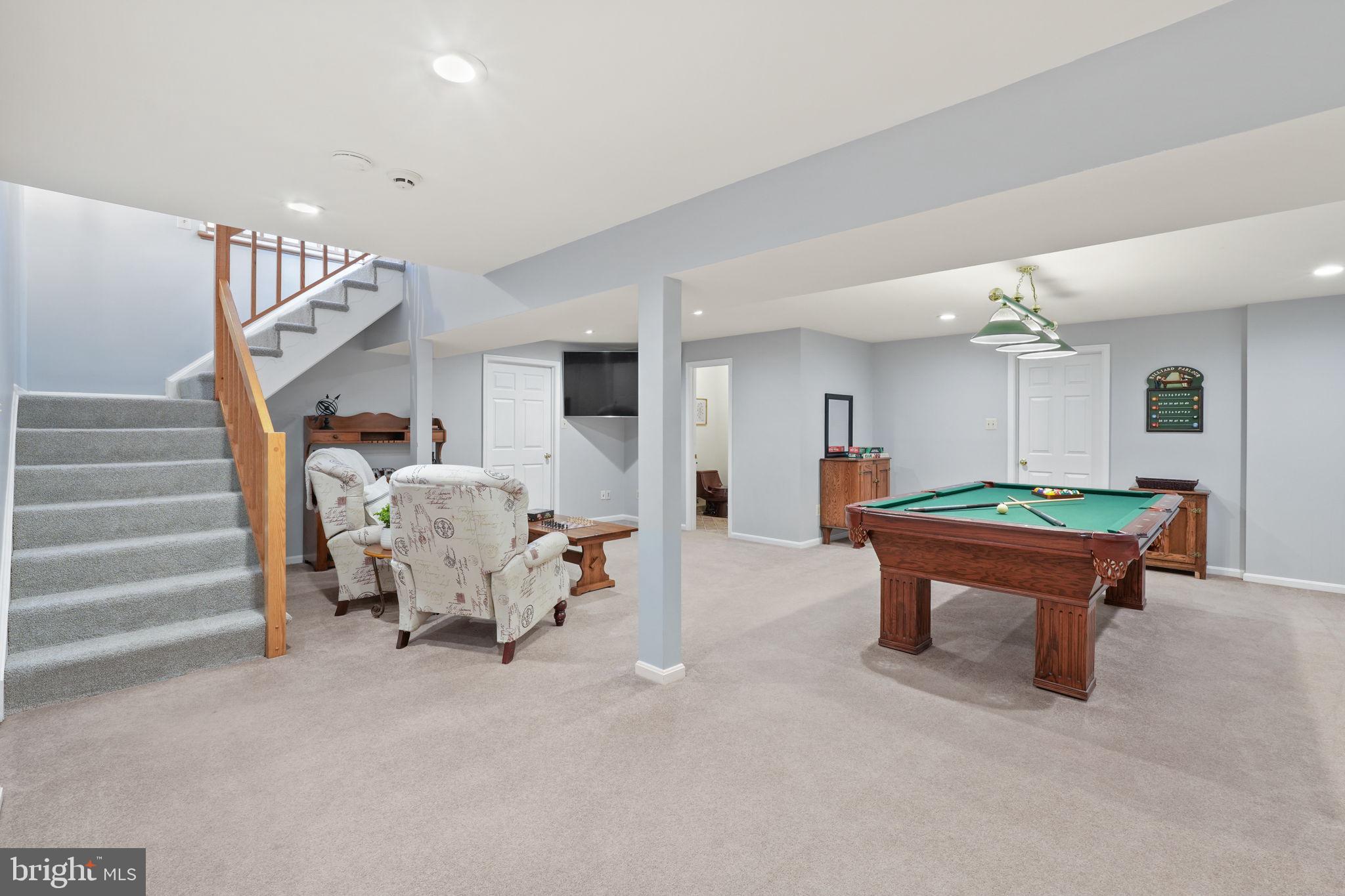 CROSSPOINTE - Residential