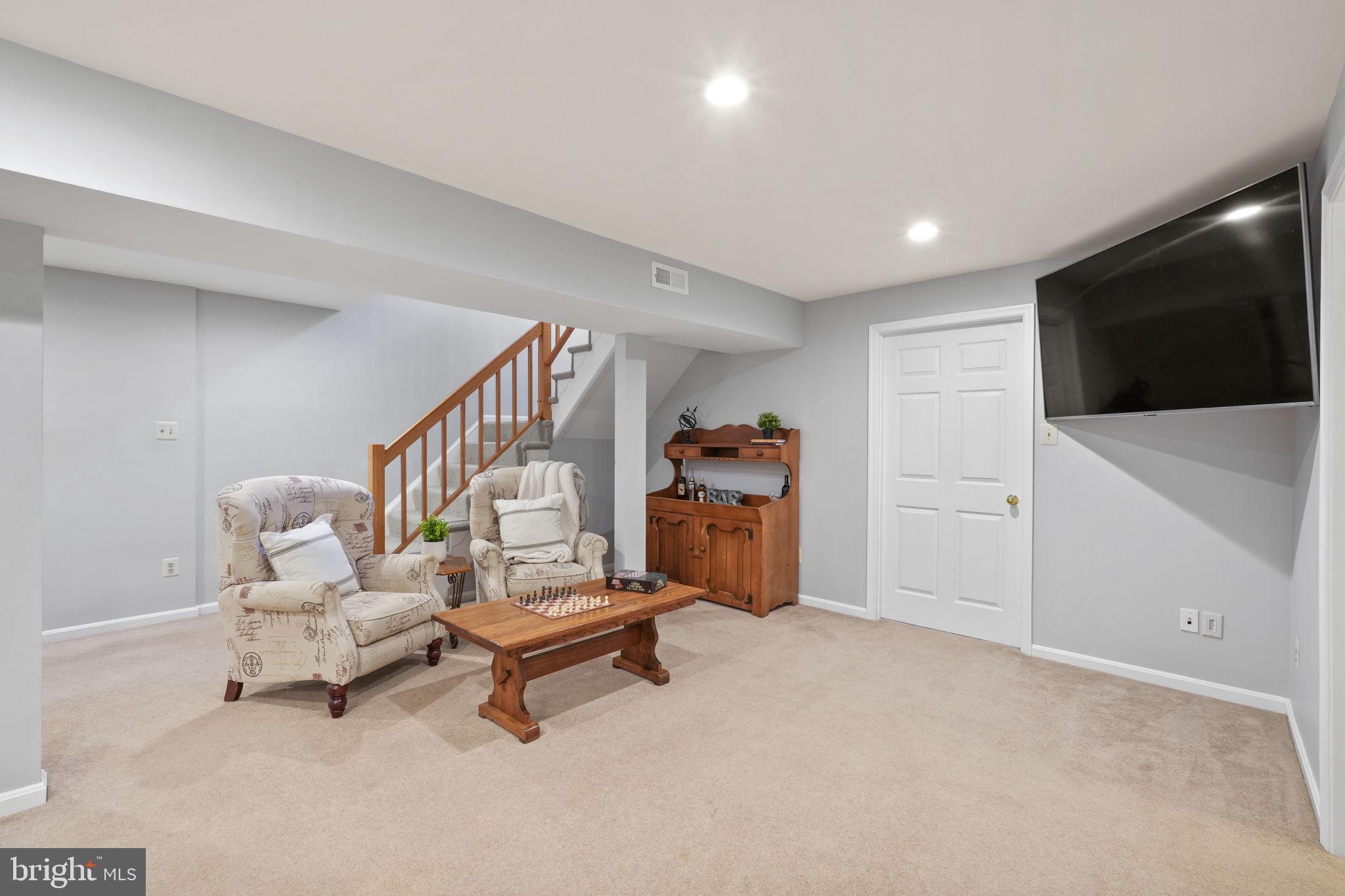 CROSSPOINTE - Residential