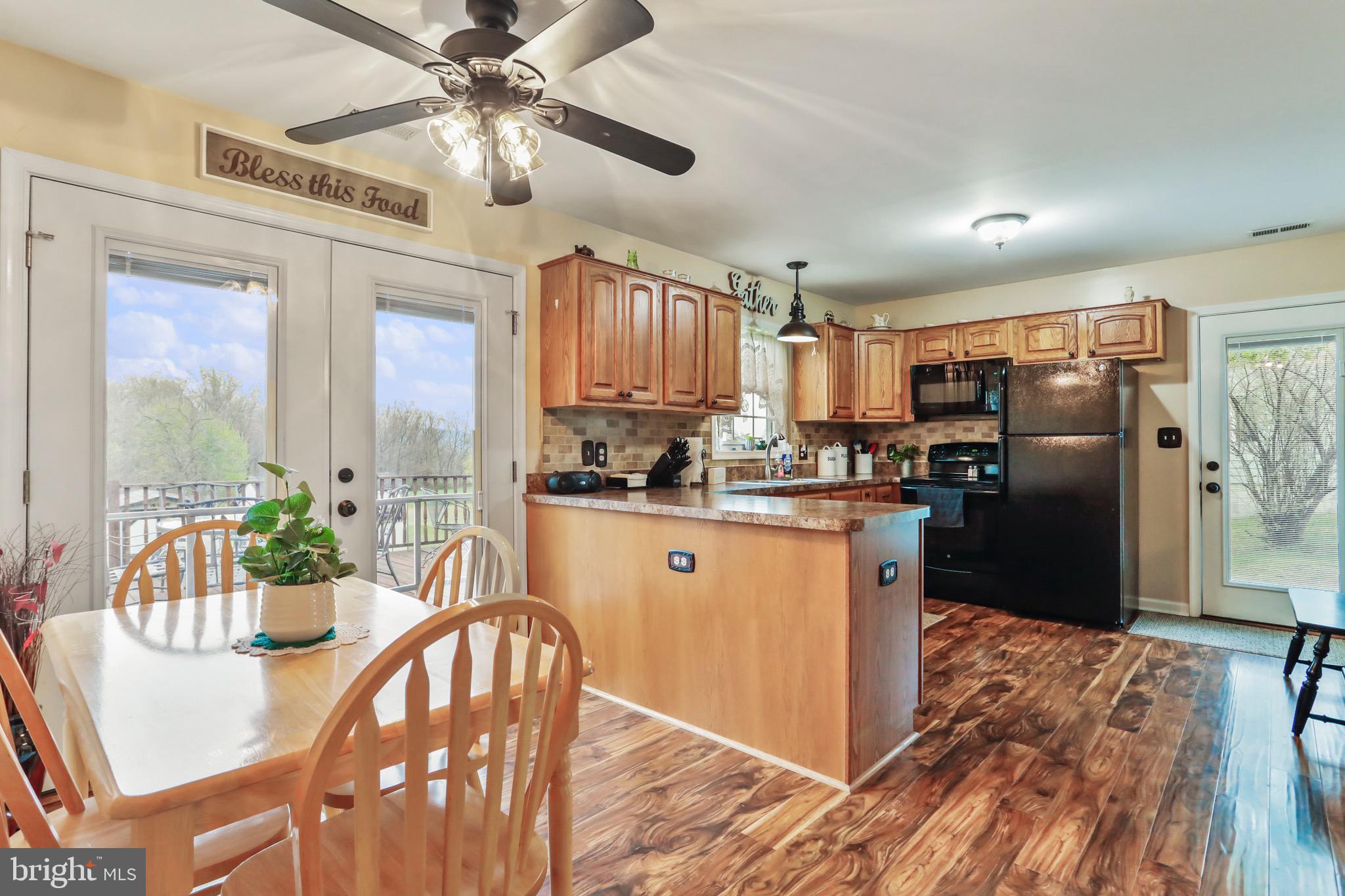 HOLLER - Residential