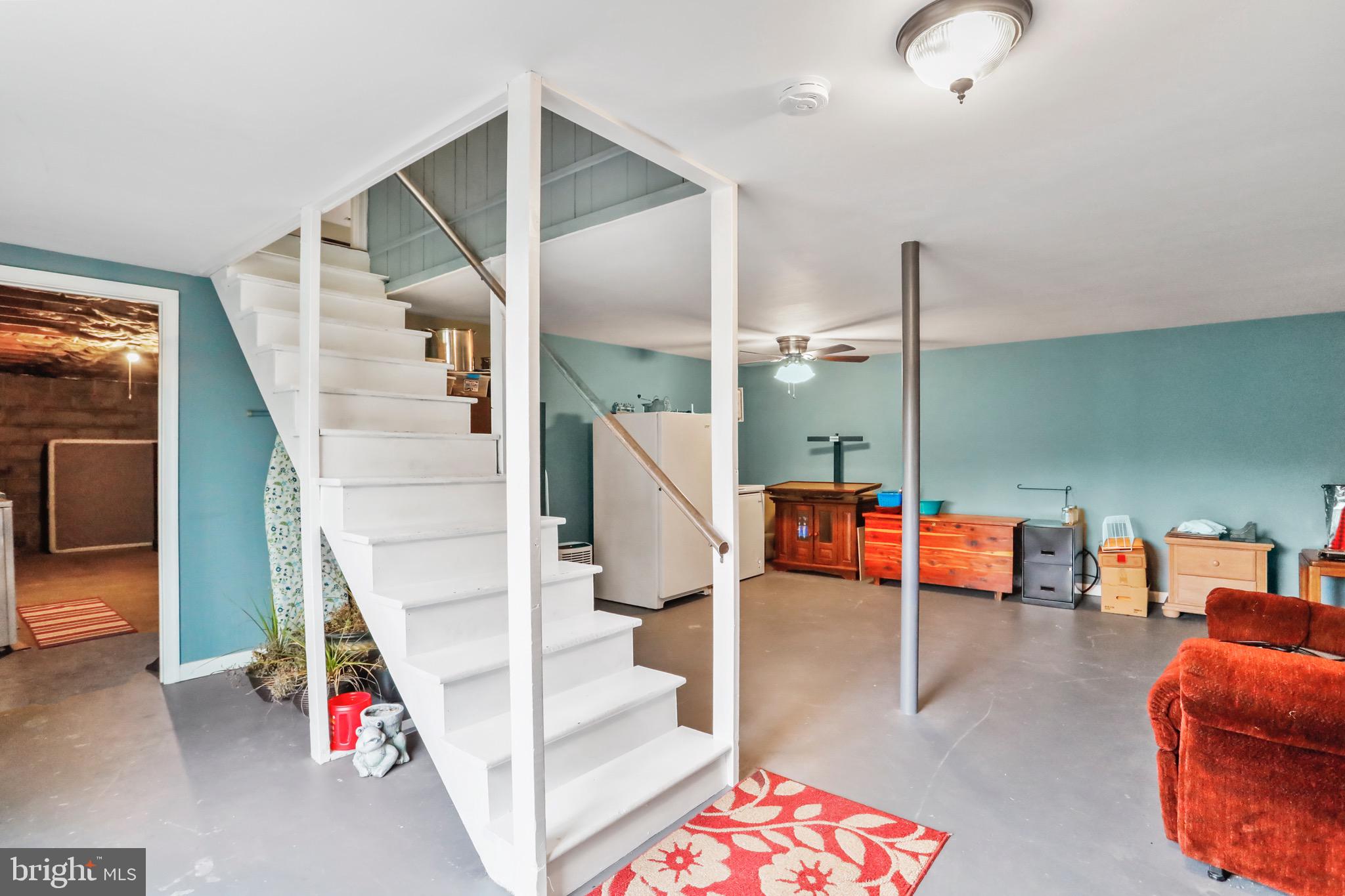 HOLLER - Residential