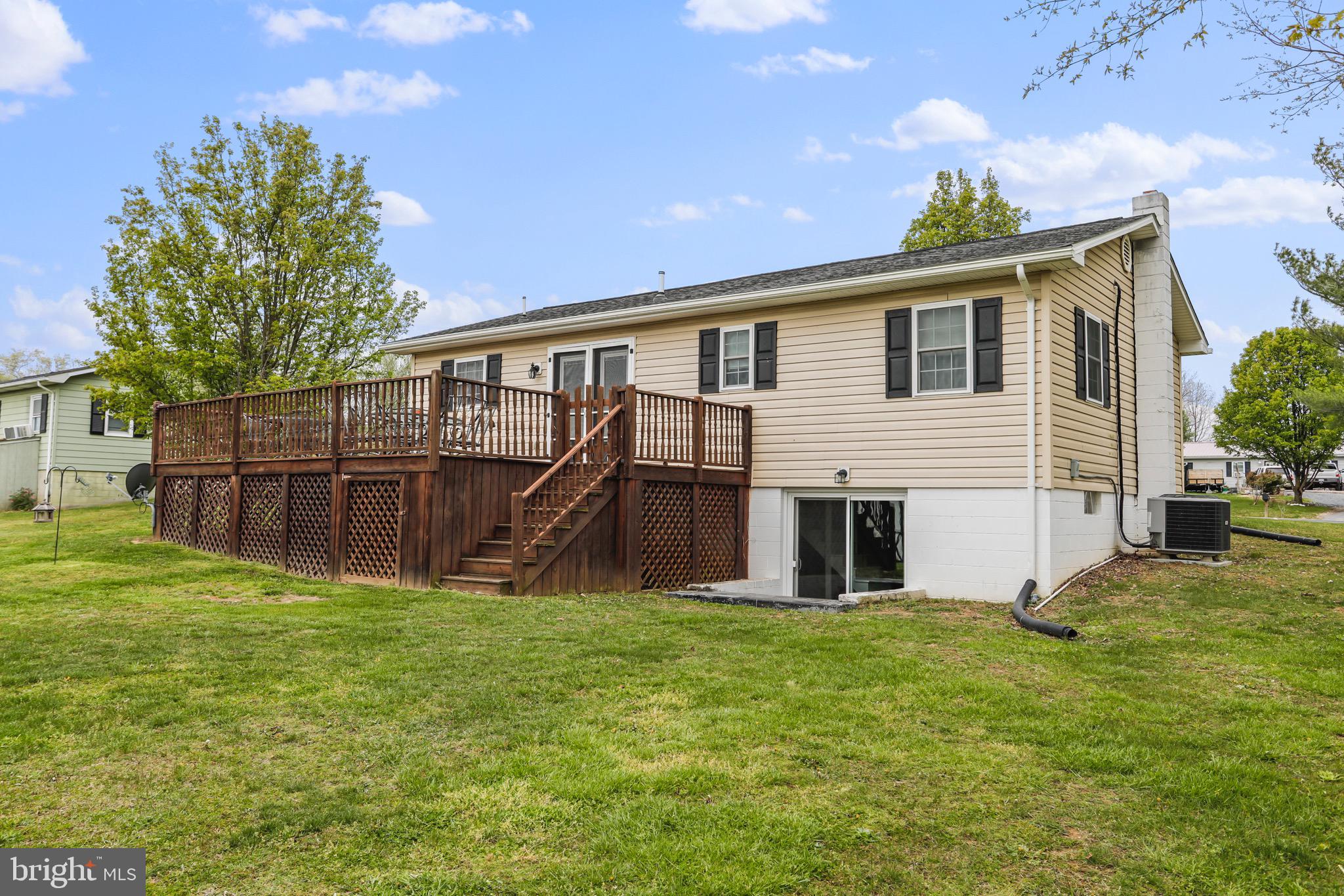 HOLLER - Residential