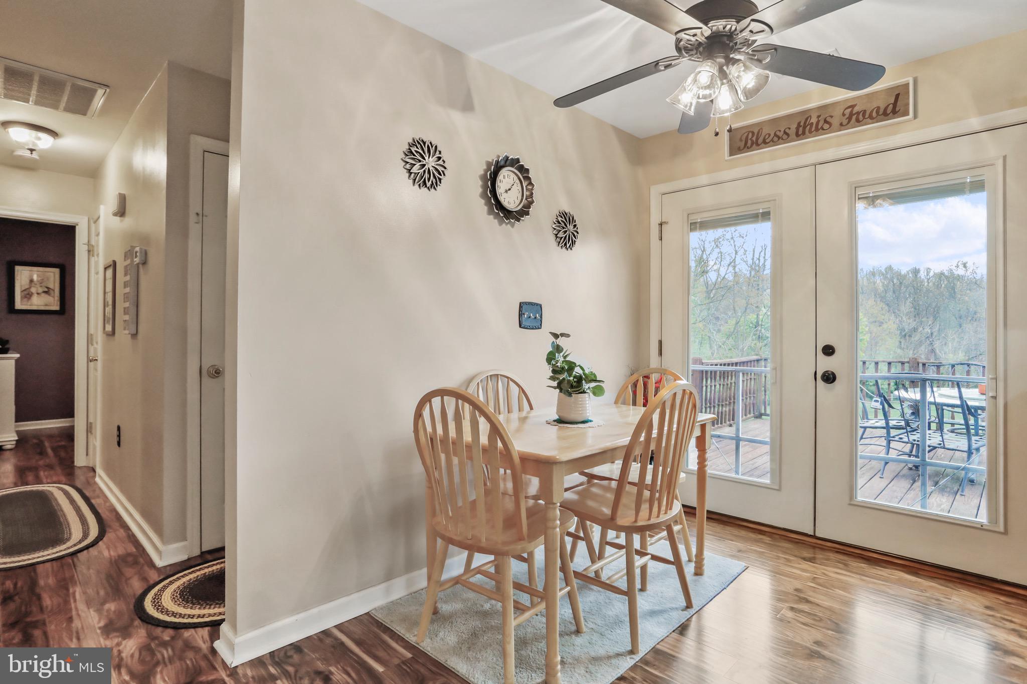 HOLLER - Residential