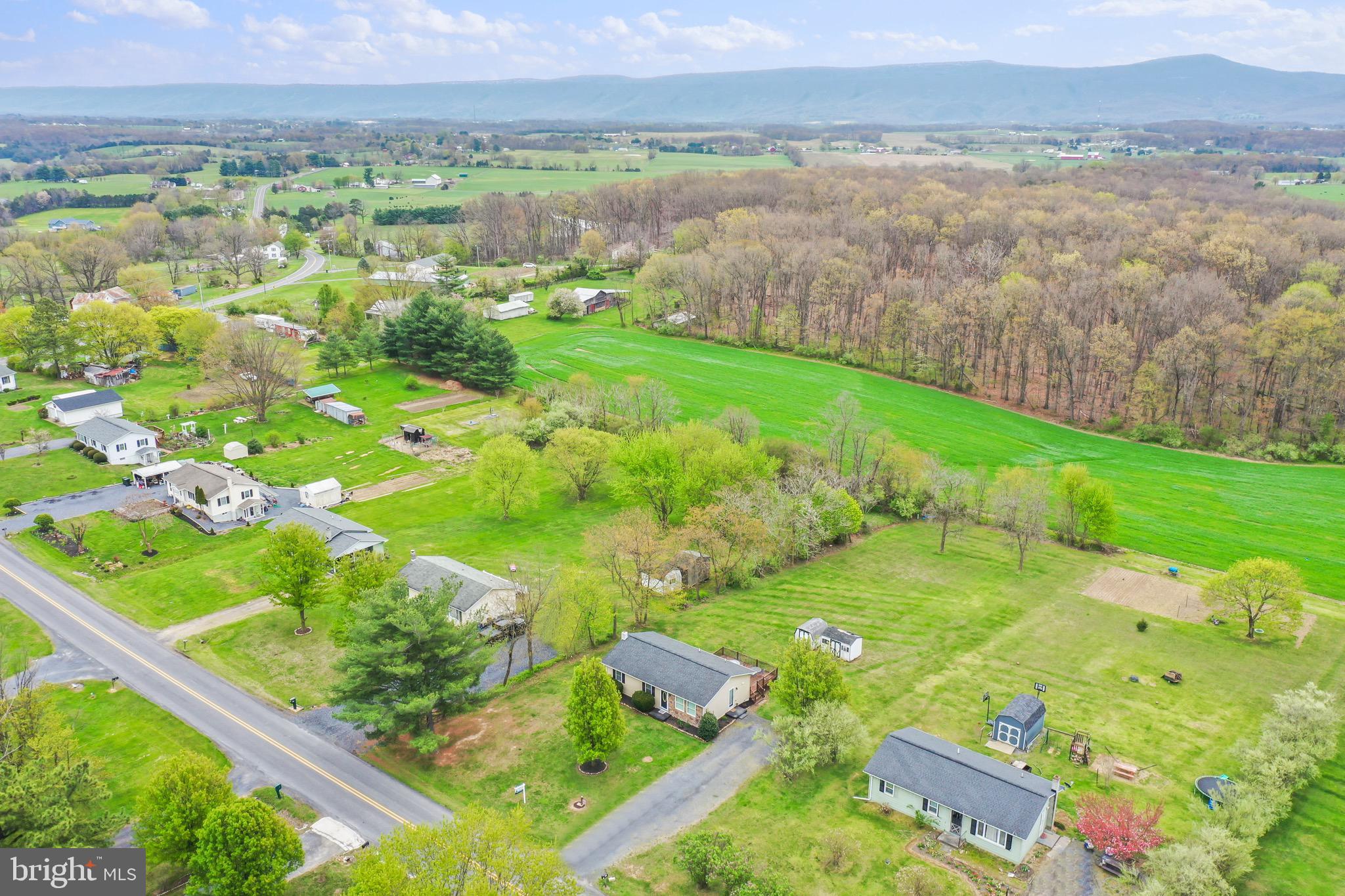 HOLLER - Residential