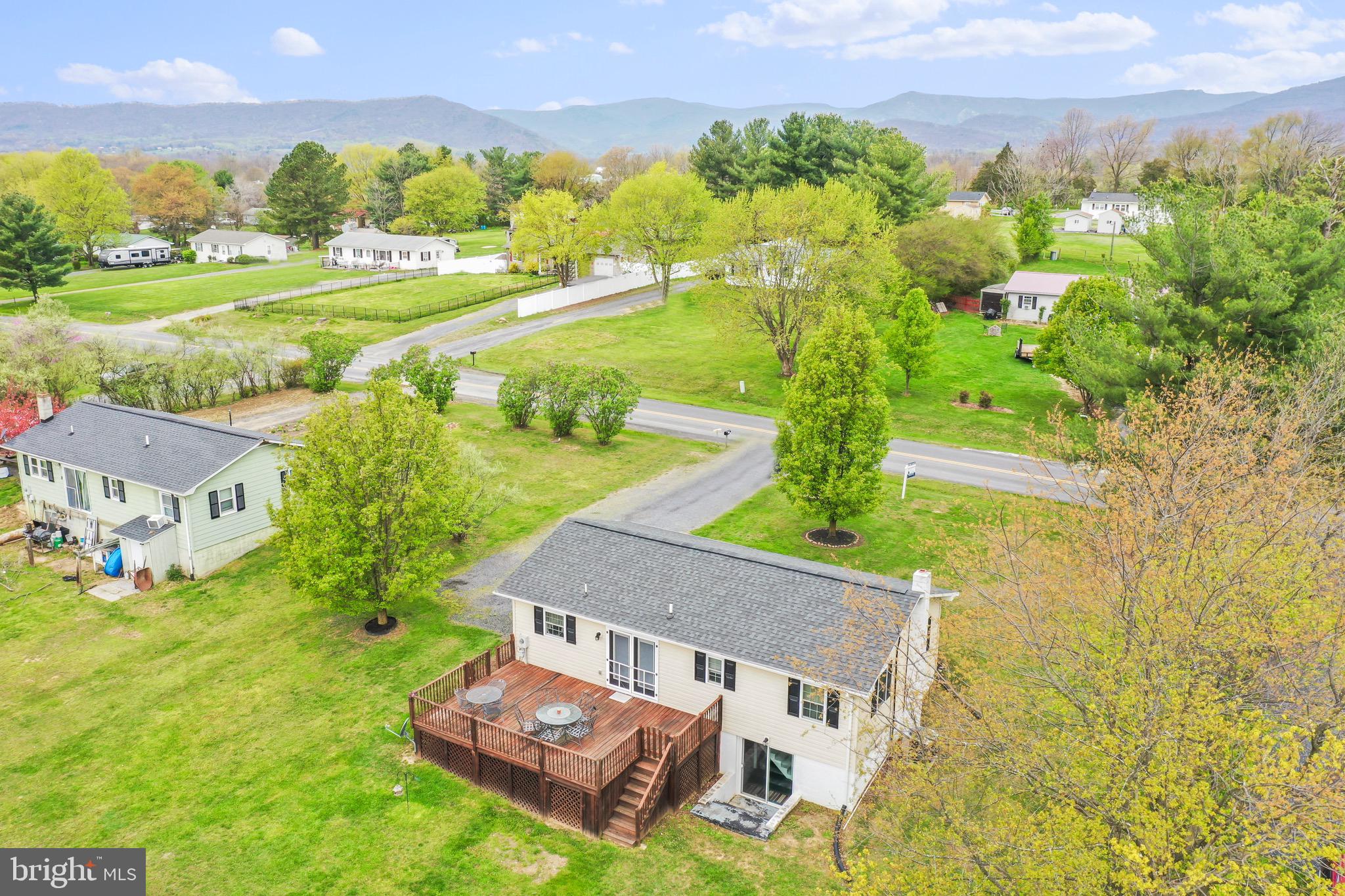 HOLLER - Residential