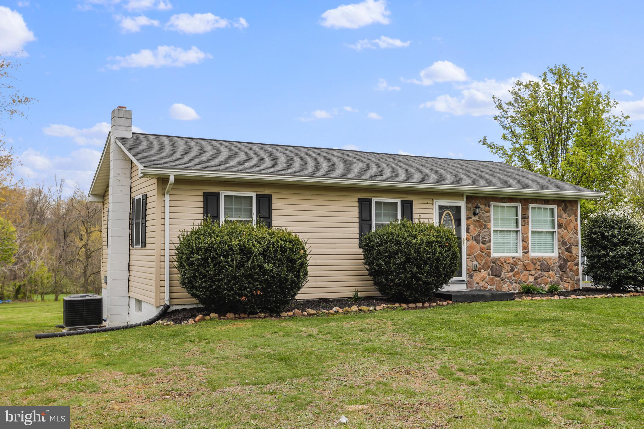 HOLLER - Residential