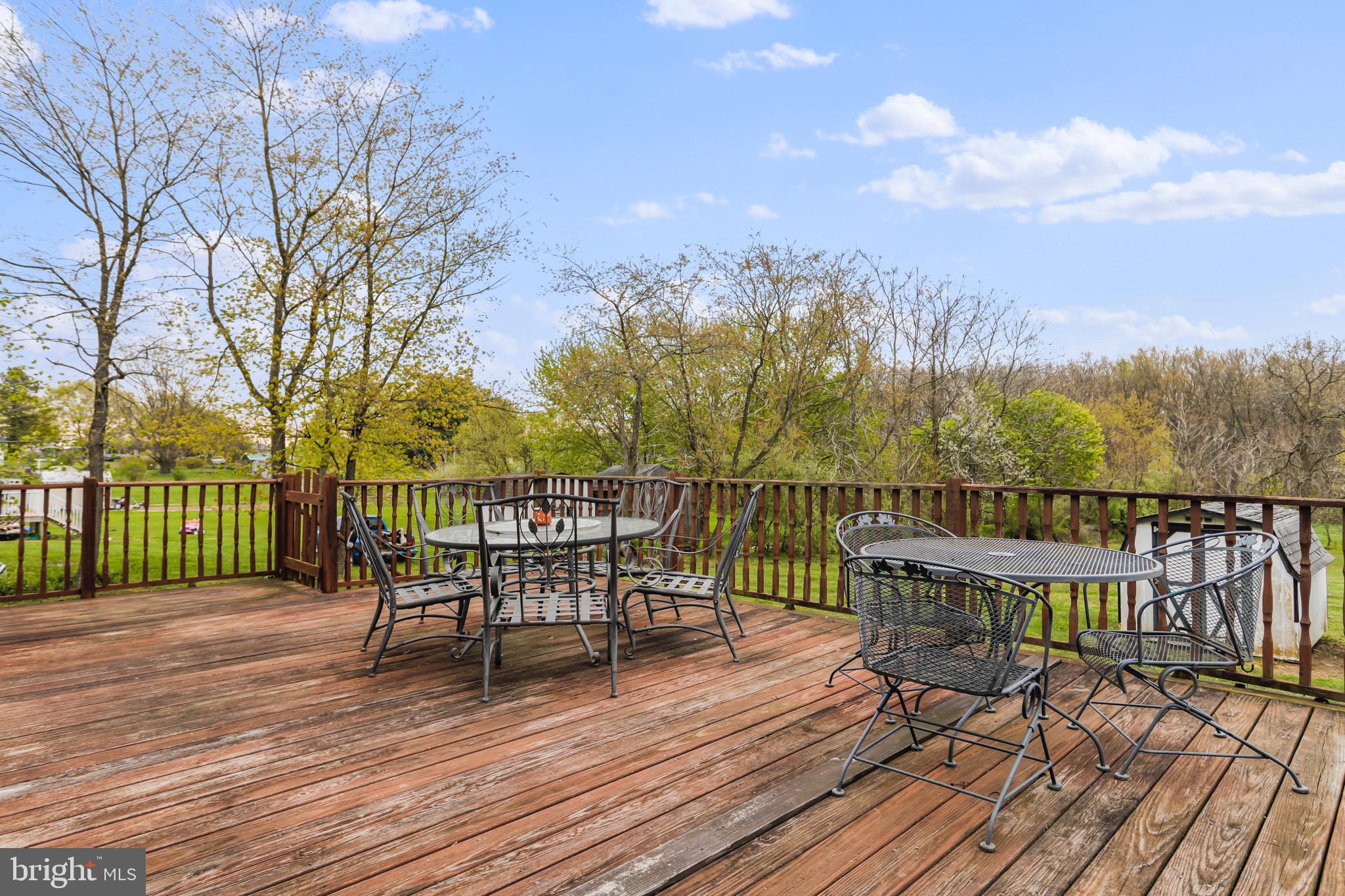 HOLLER - Residential