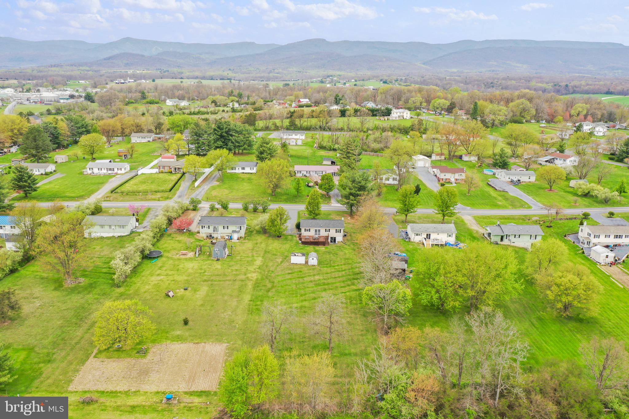 HOLLER - Residential