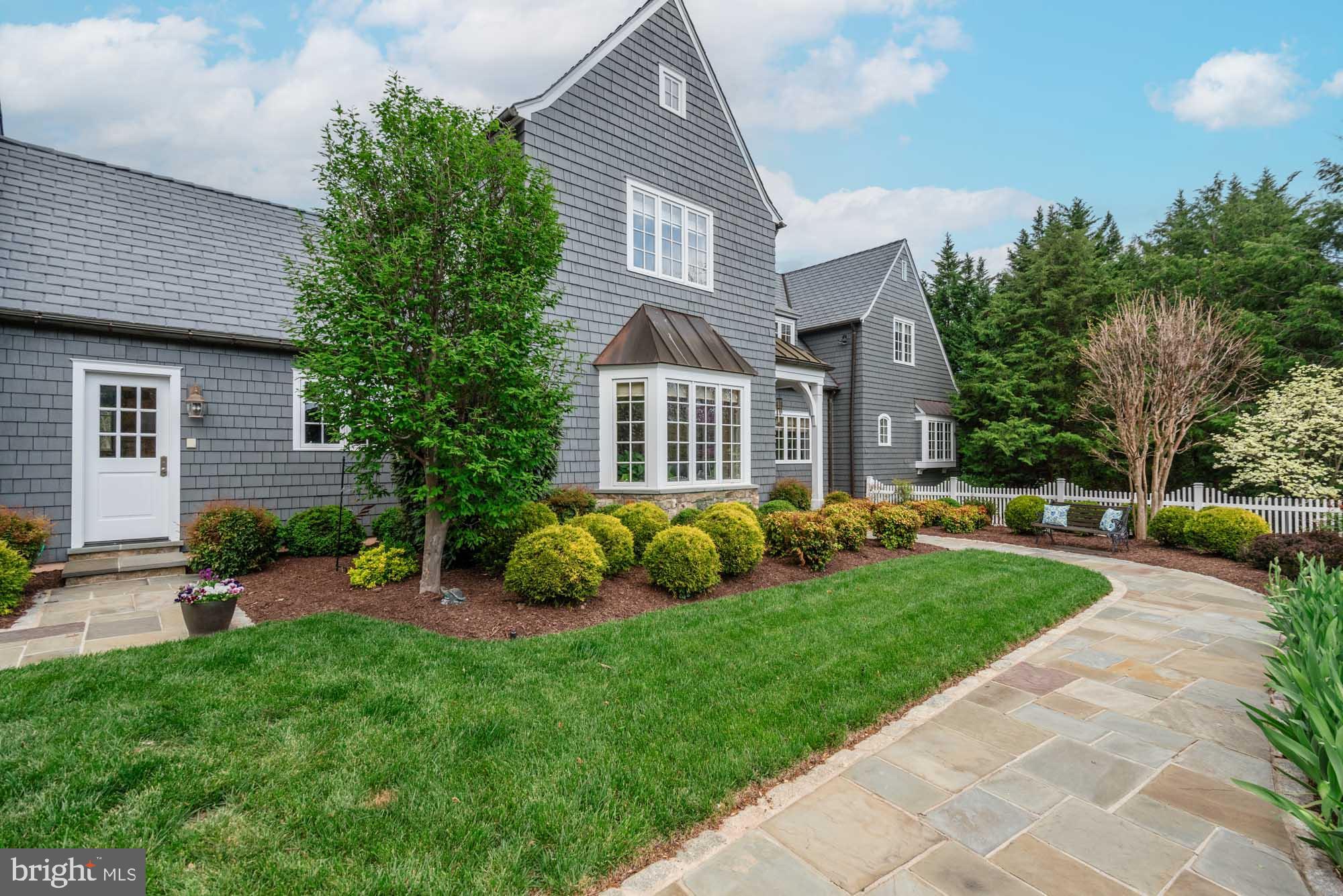 POTOMAC OUTSIDE - Residential