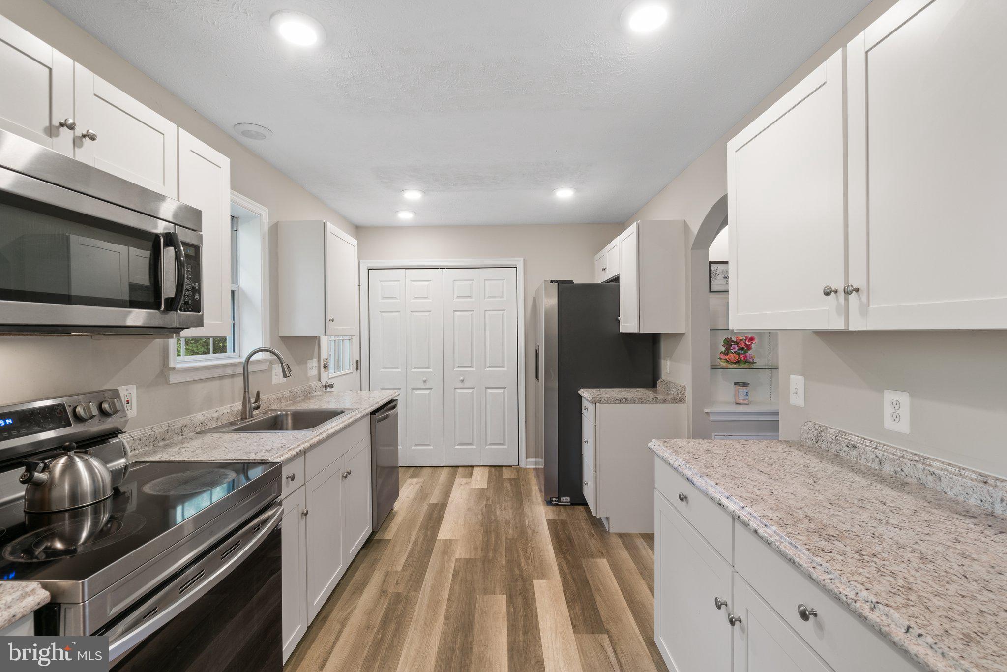 NADENBOUSCH HEIGHTS - Residential