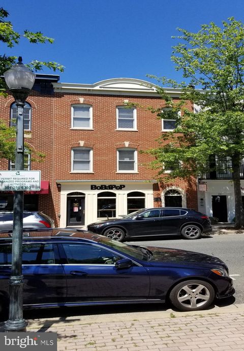 Photo of 312 Main Street, GAITHERSBURG, MD 20878 (MLS # MDMC2210058)