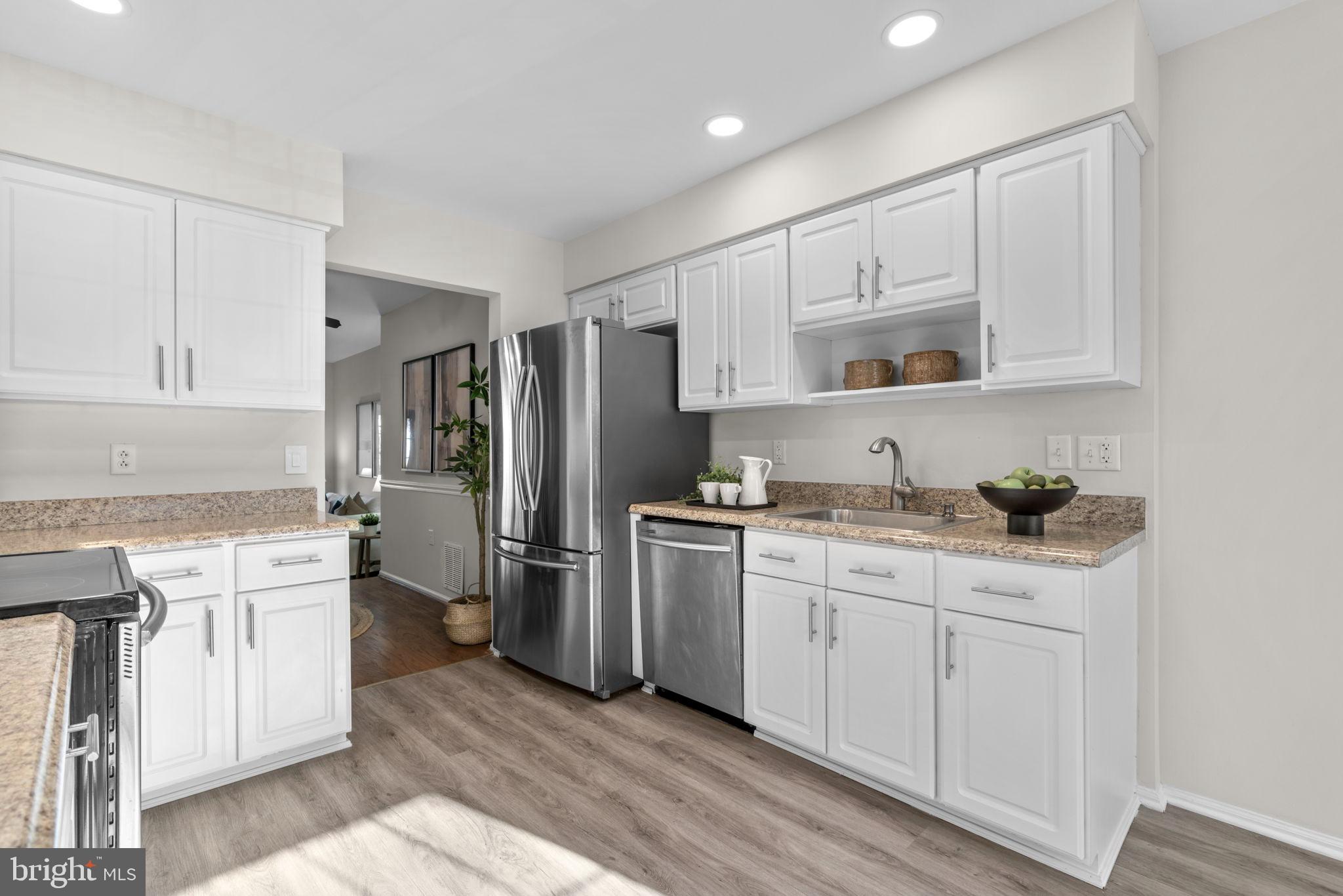 VILLAGE OF OWEN BROWN - Residential