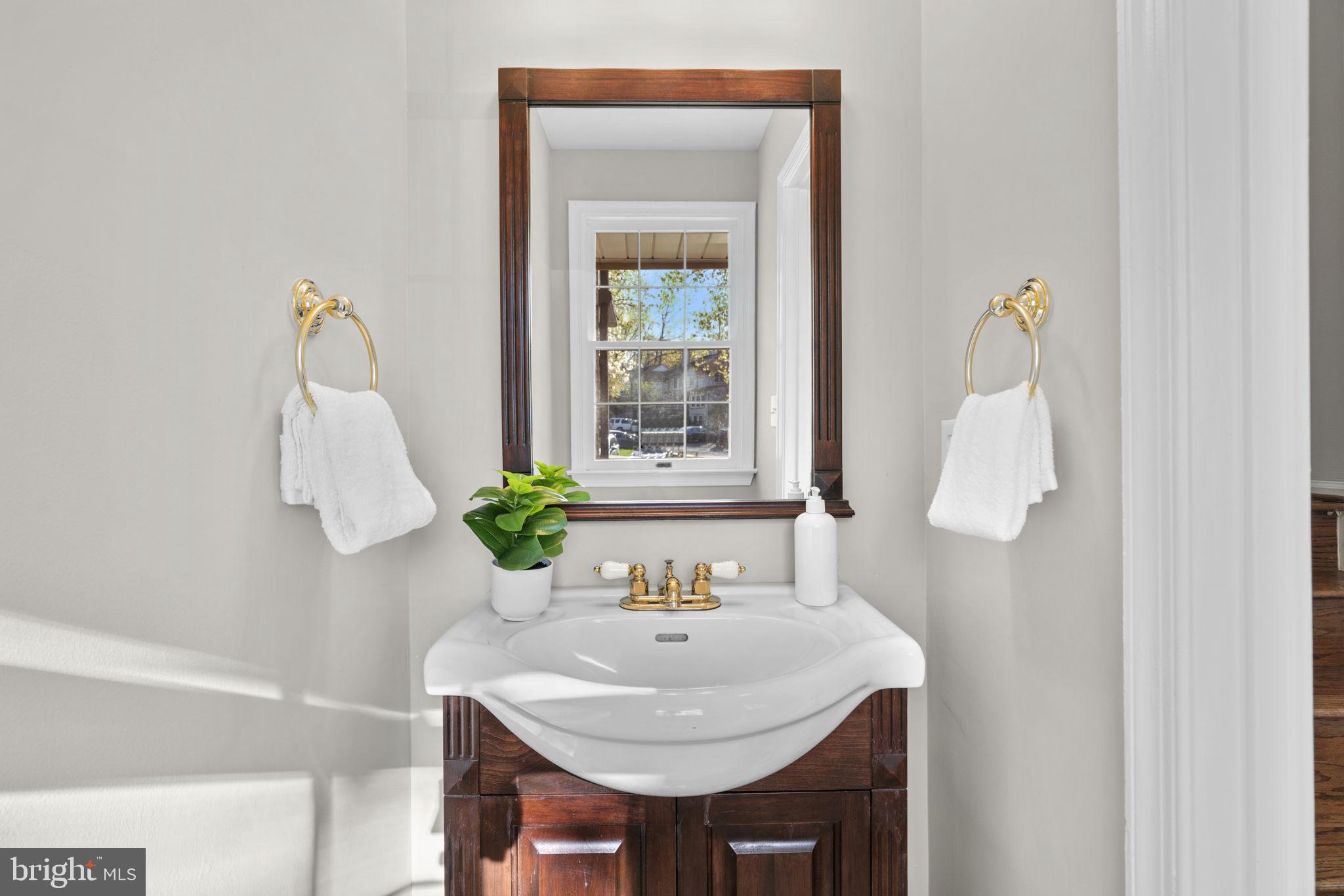 VILLAGE OF OWEN BROWN - Residential