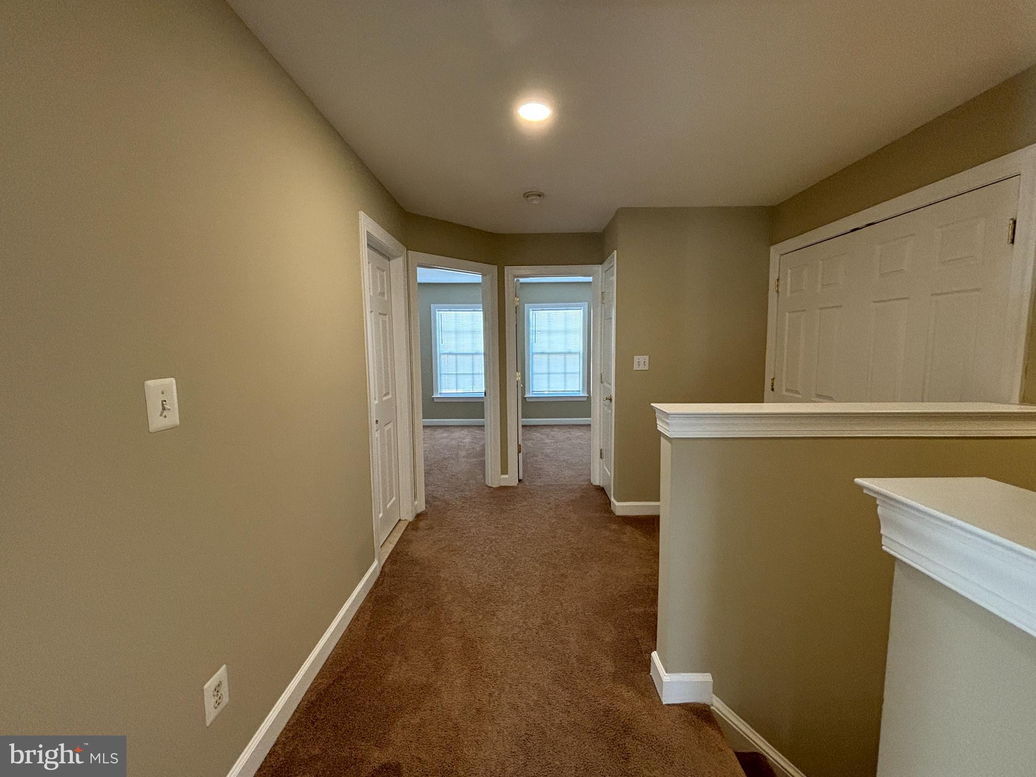 RIVERSIDE STATION - Residential