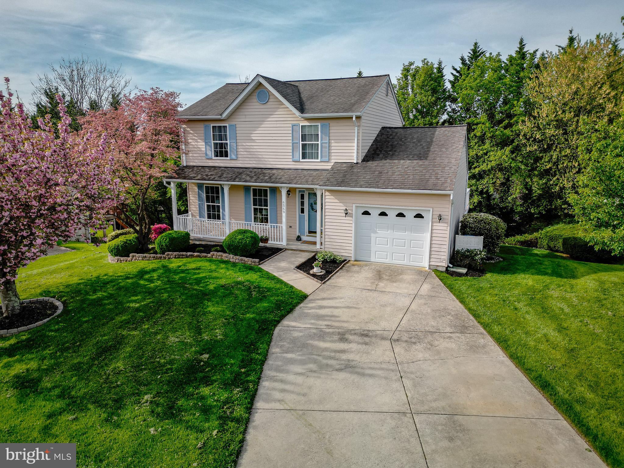 ELDERSBURG ESTATES - Residential