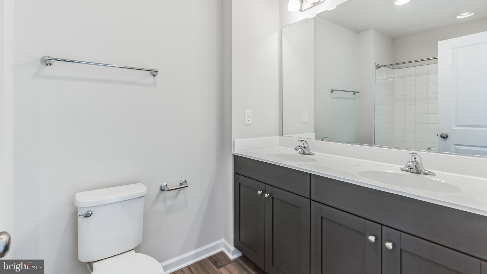 PINTAIL LANDING - Residential