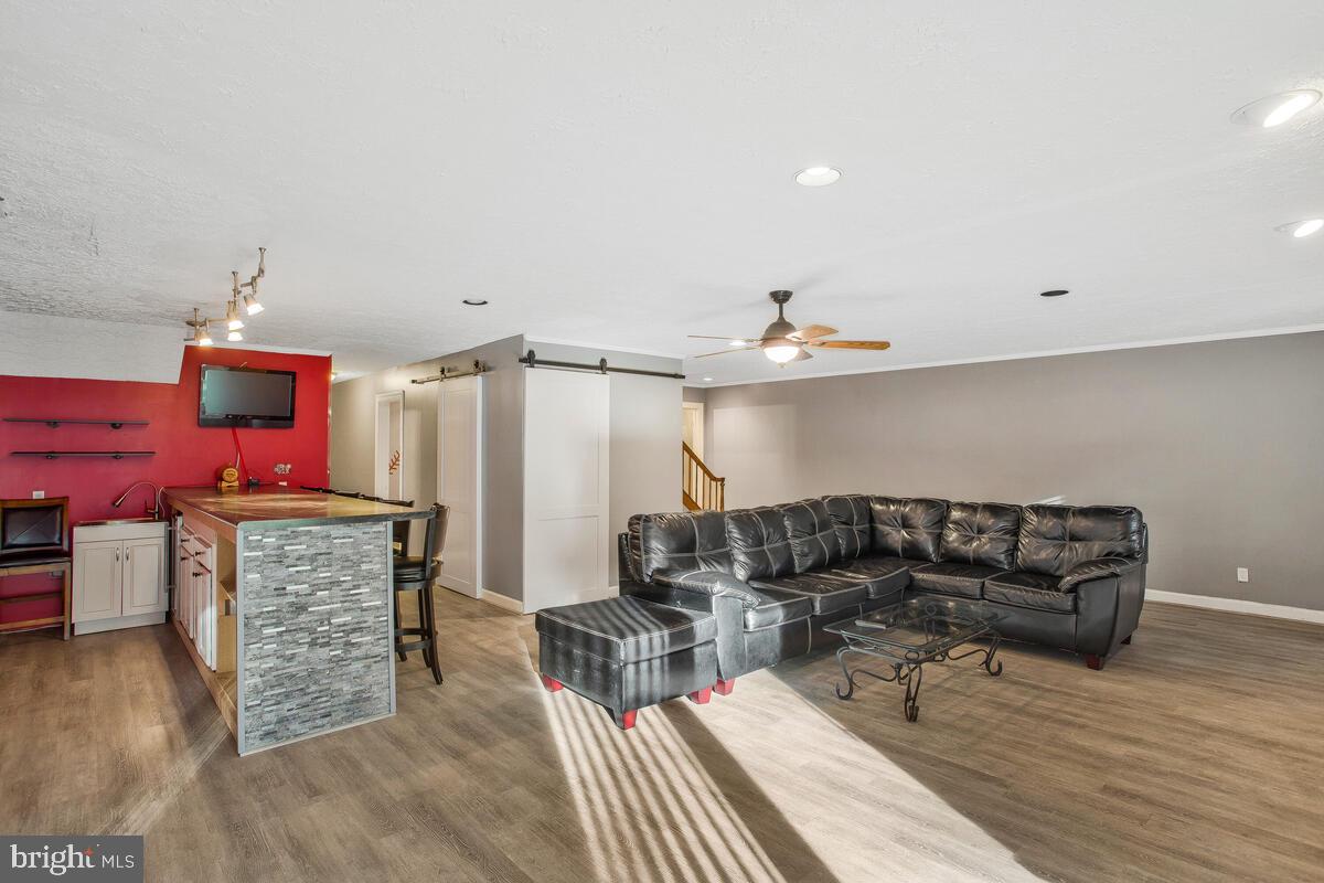 STONE FARM - Residential