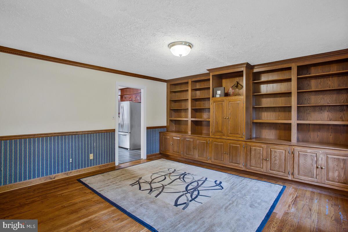 STONE FARM - Residential