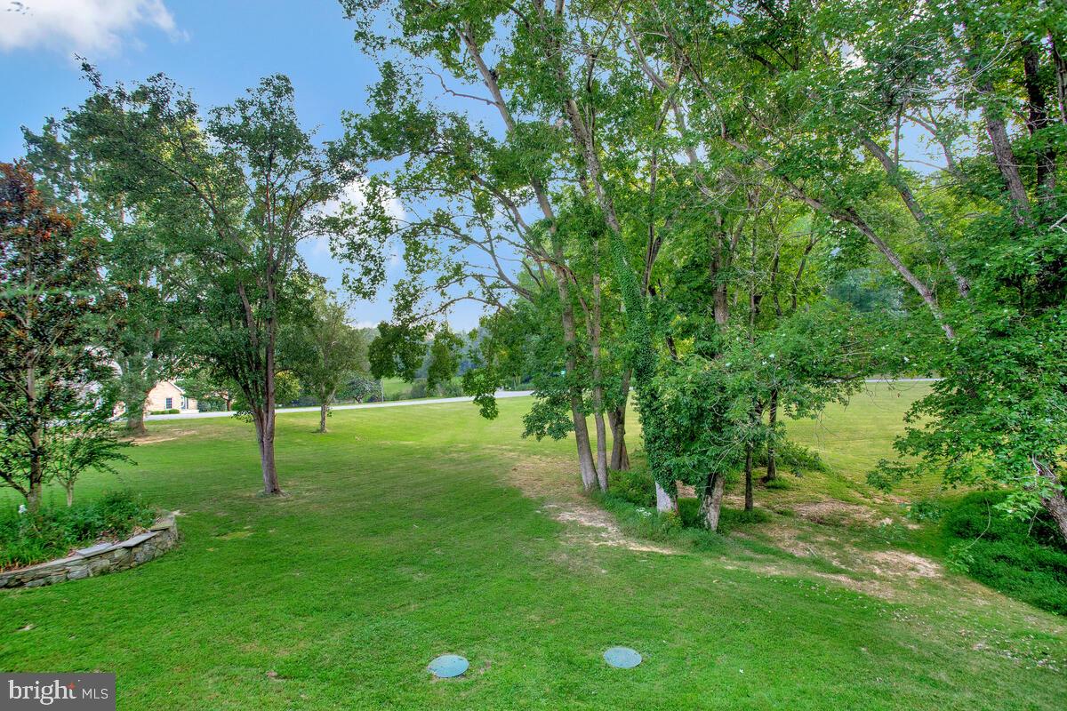 STONE FARM - Residential