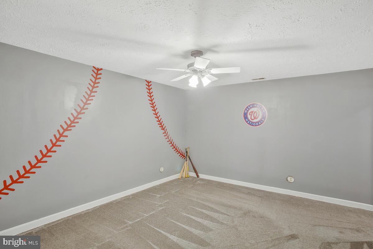 STONE FARM - Residential