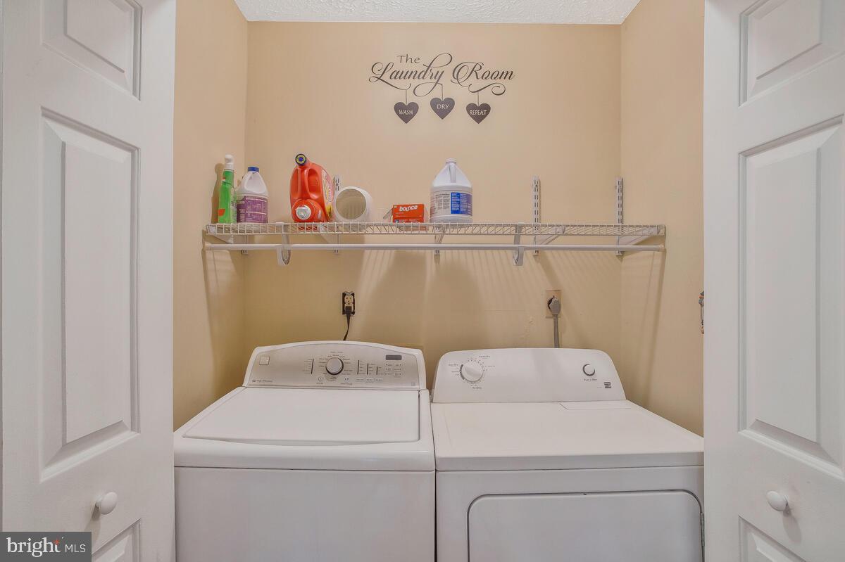 STONE FARM - Residential